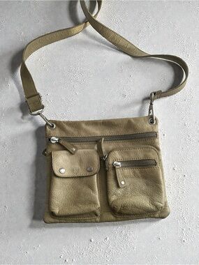 Fossil Leather Crossbody Bag Beige Utility Pocket Y2K Boho Messenger